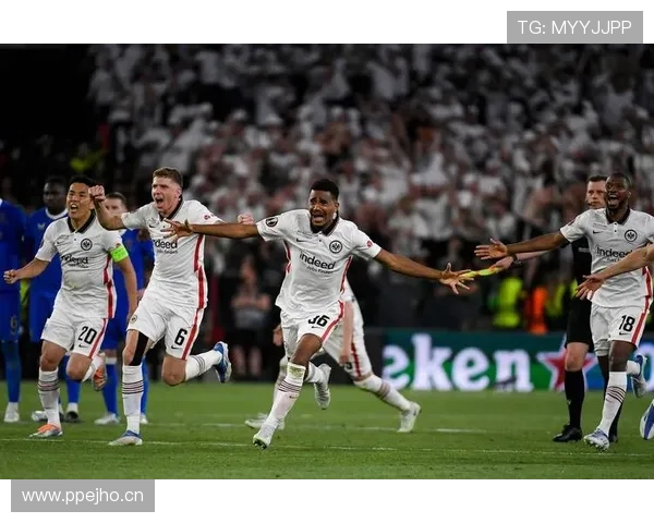 库杜斯欧冠一战成名解析：阿贾克斯高光表现