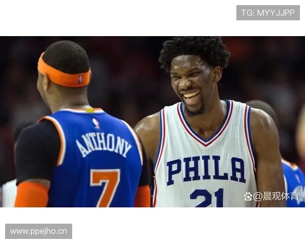 乔尔·恩比德又发私人飞机早餐照，看到那价格我都不好意思点外卖了